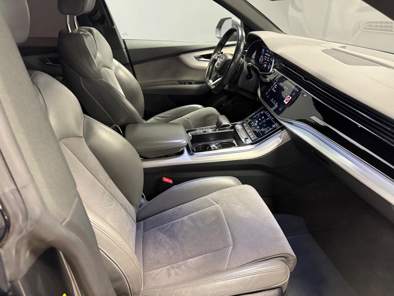 Audi Q8 50 TDI 286 CV quattro tiptronic Sport