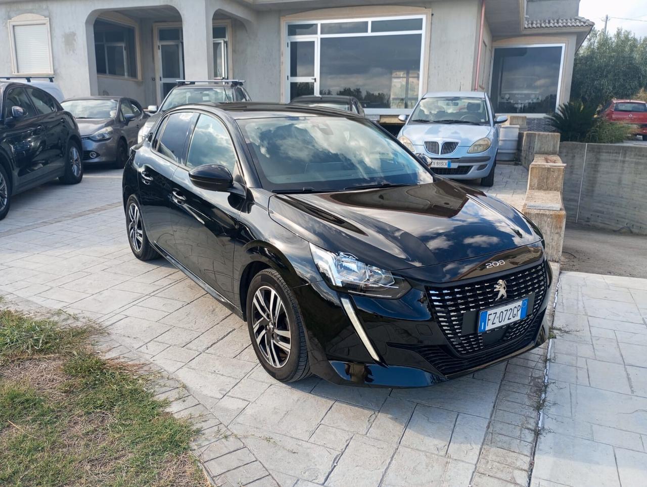 Peugeot 208 BlueHDi 100 S&S 5 porte Allure