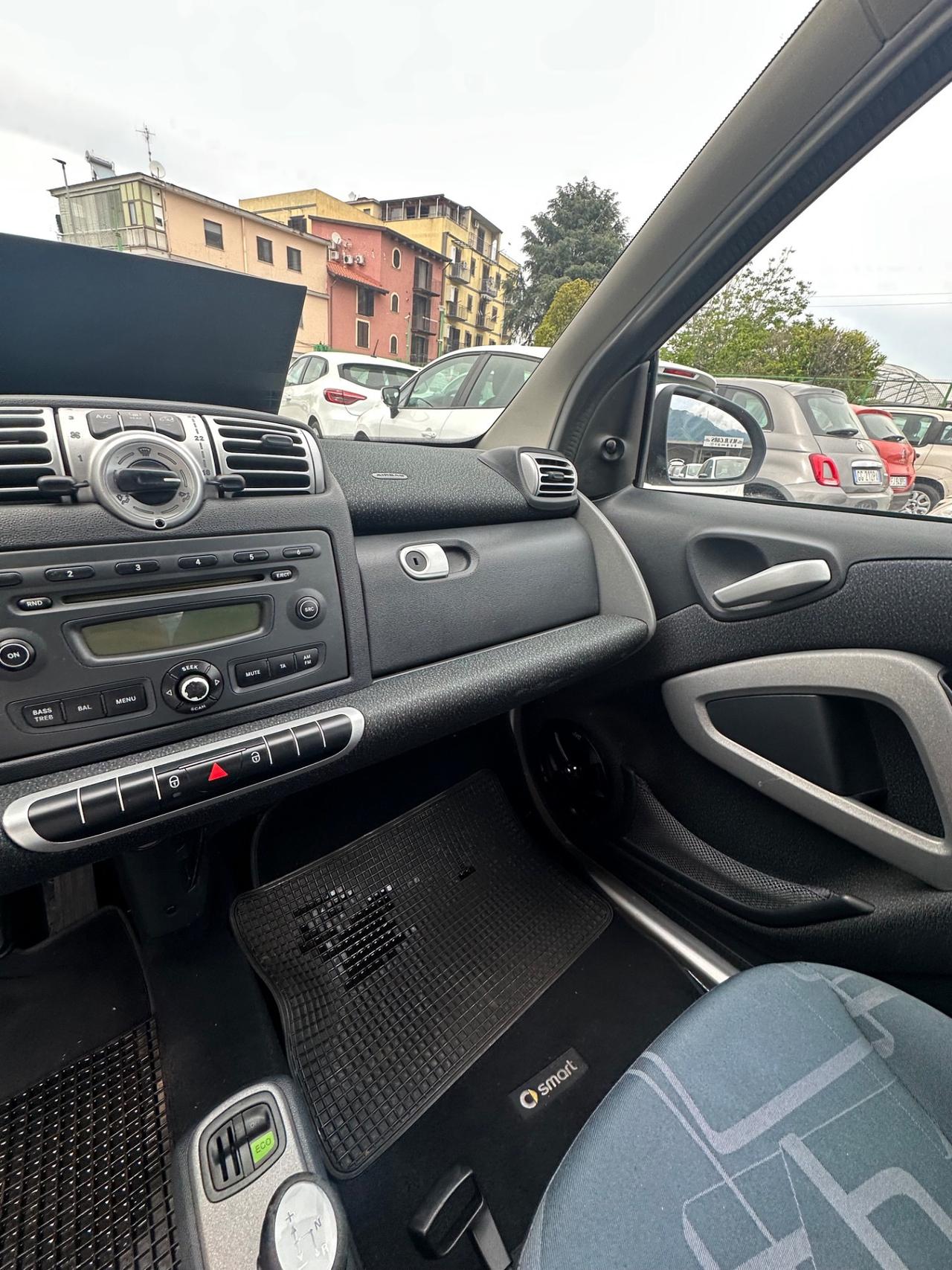 Smart ForTwo 1000 52 kW coupé passion