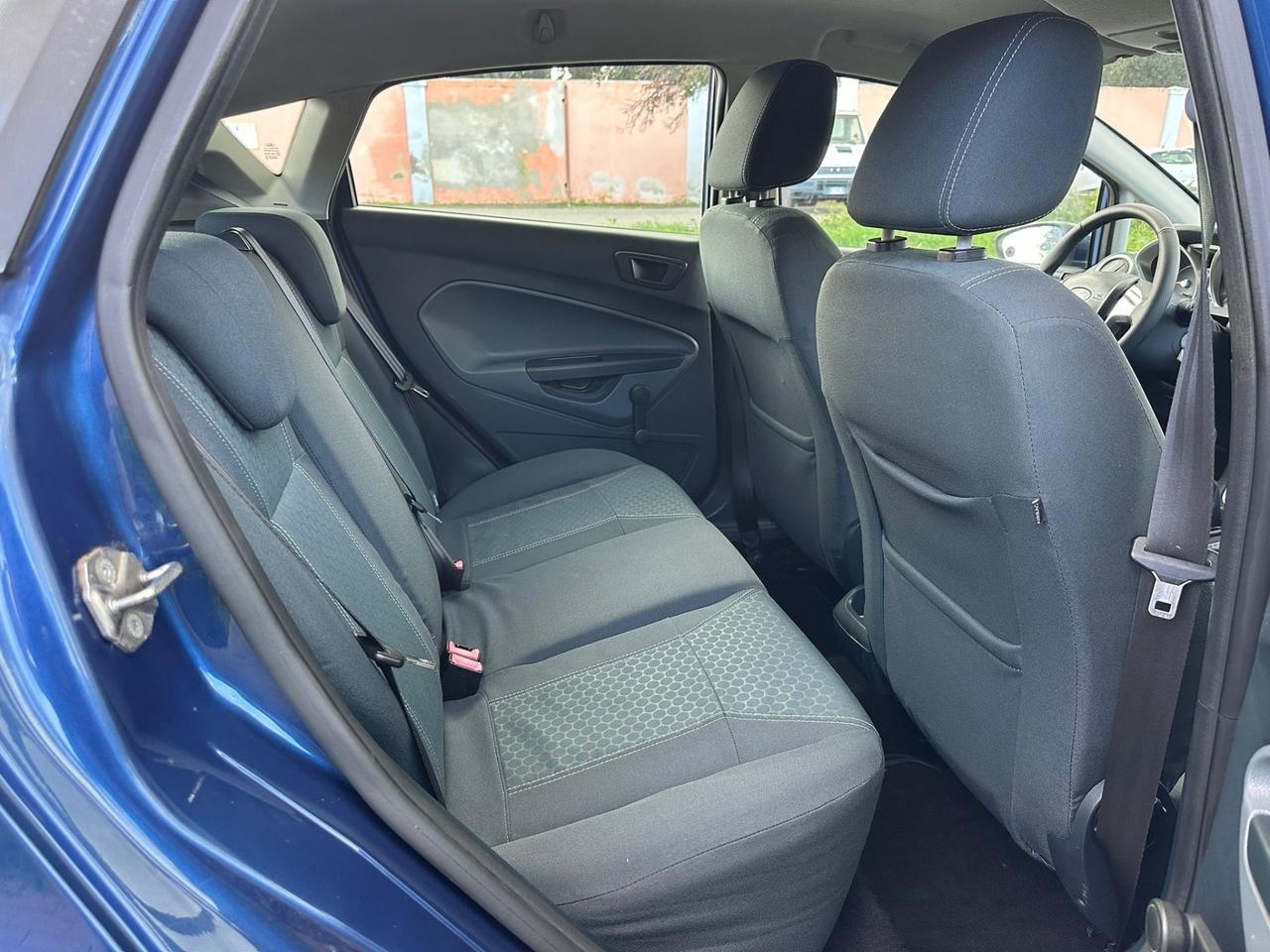 Ford Fiesta 1.2 82 CV 5 porte Titanium-Neopatentati