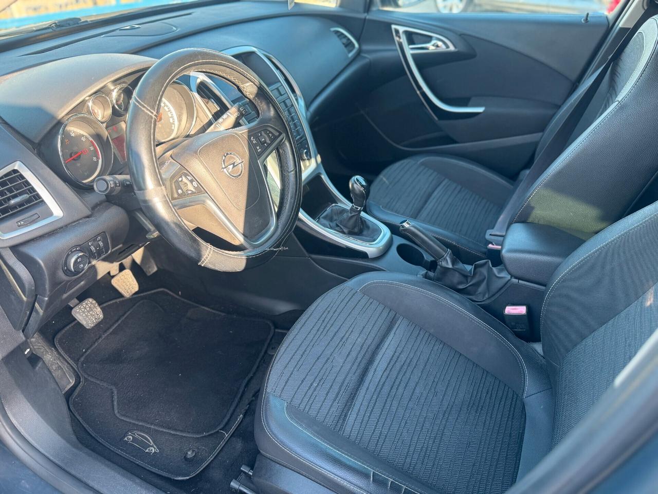 Opel Astra 1.4 Sports Tourer GPL