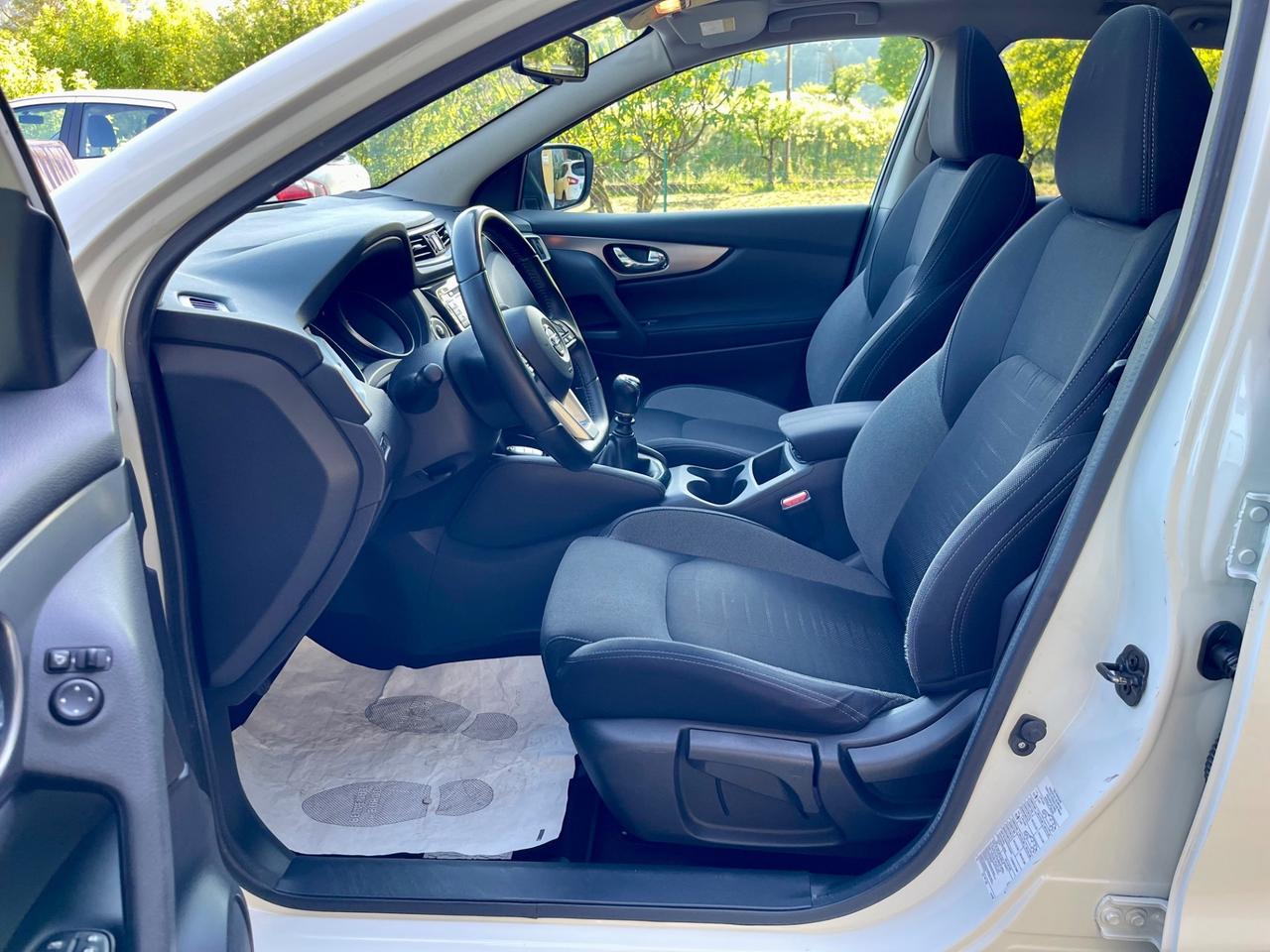 Nissan Qashqai 1.6 dCi 4WD N-Connecta