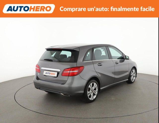 MERCEDES-BENZ B 200 d Automatic Sport