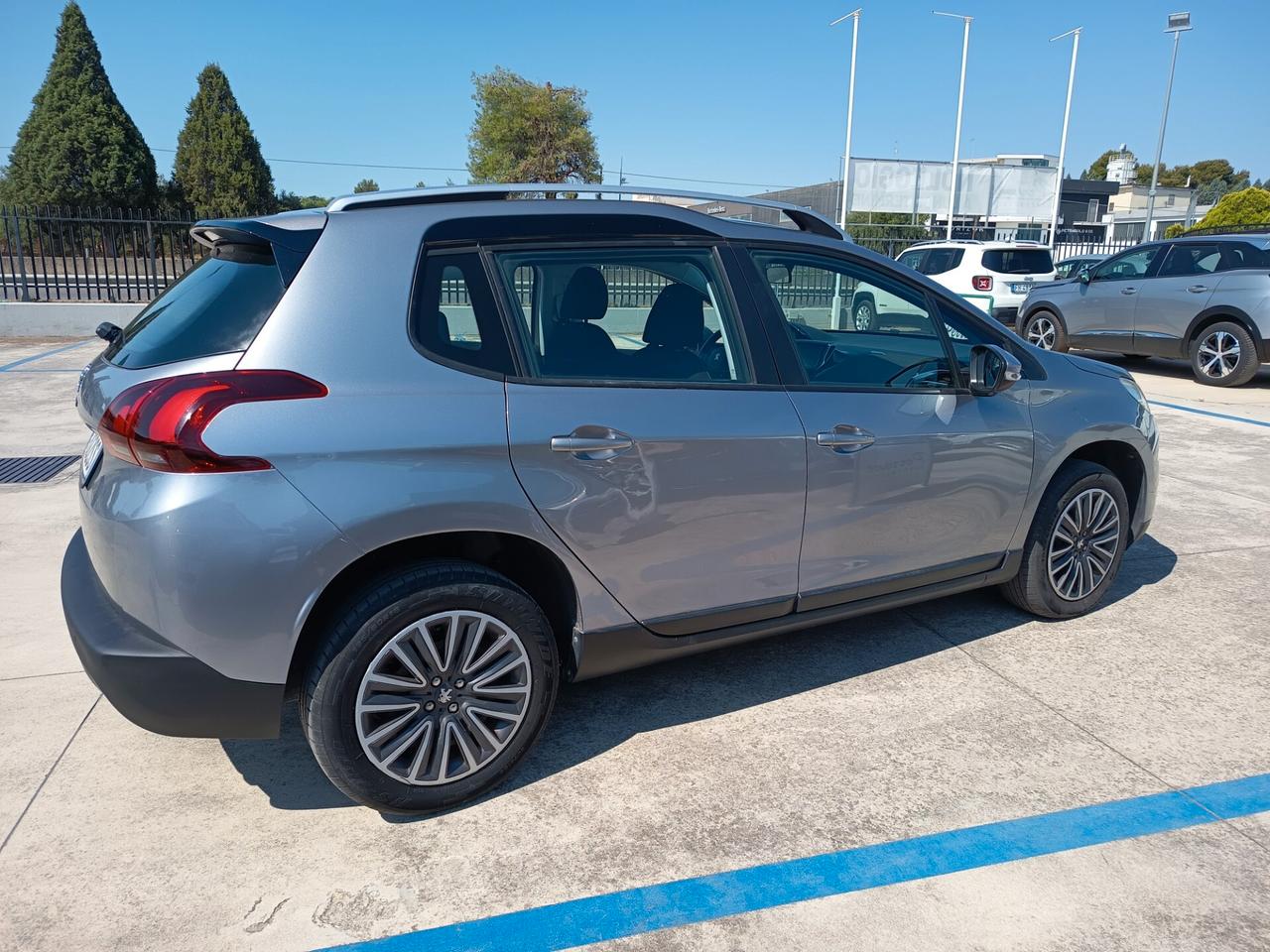 Peugeot 2008 BlueHDi 100 Active