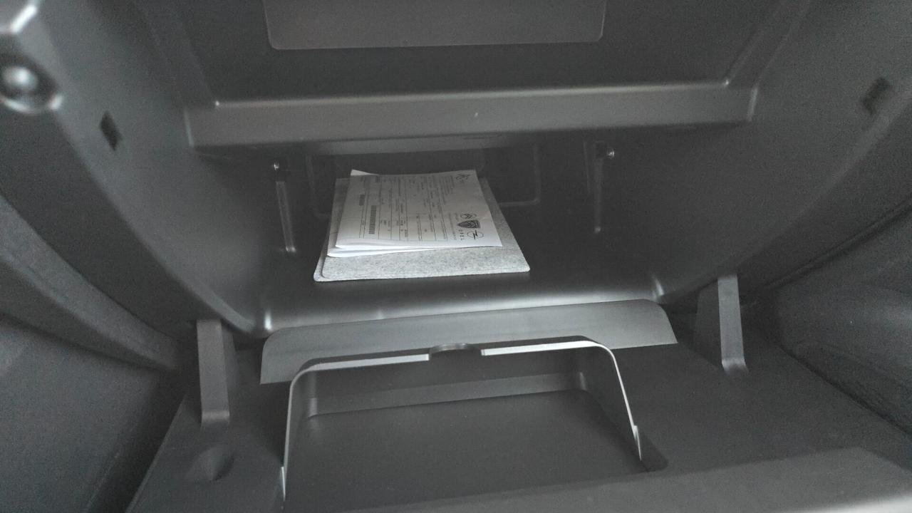 Citroen C4 Hybrid 136 e-DCS6 Max