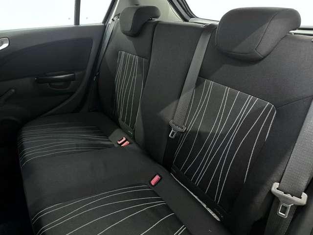 Opel Corsa 1.4 16V 5P NEOPATENTATI