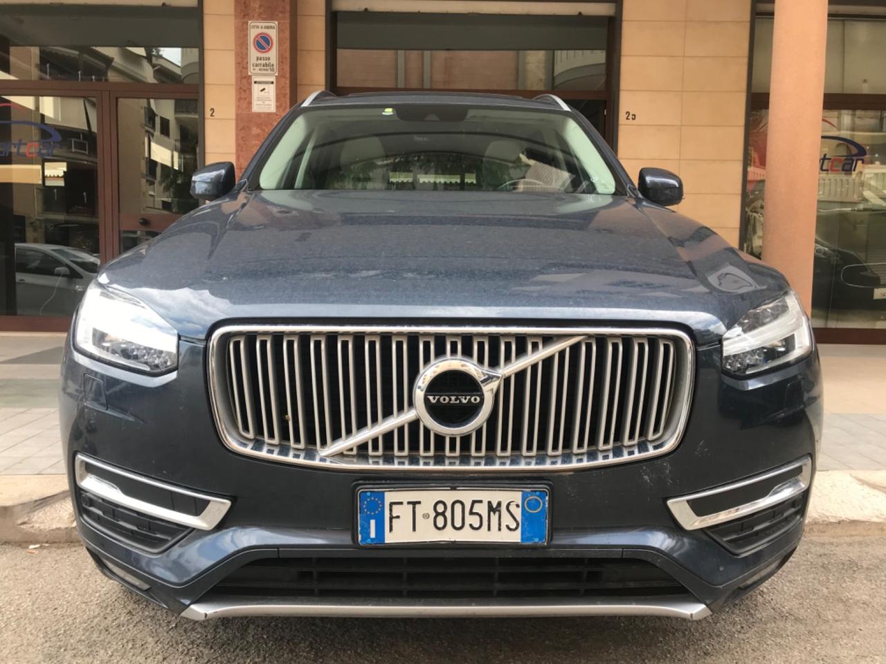 Volvo XC 90 D5 AWD Aut. 7 p.ti Inscription TETTO PELLE NAVY LED 21