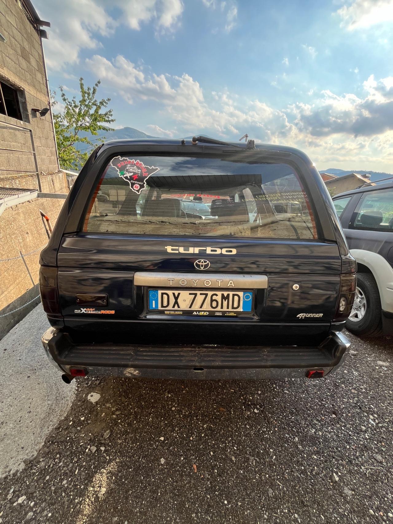 Toyota 4-Runner 4 Runner 2.4 turbodiesel 5 porte