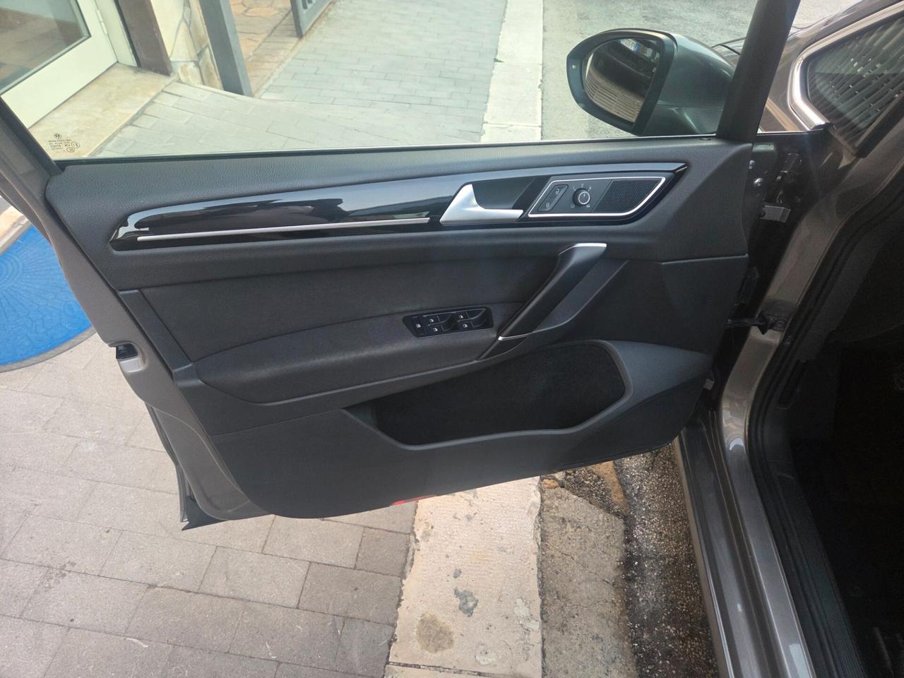 VW GOLF 7 SPORTVANS 2.0 TDI 150 CV ANNO 2015 KMCERTIF
