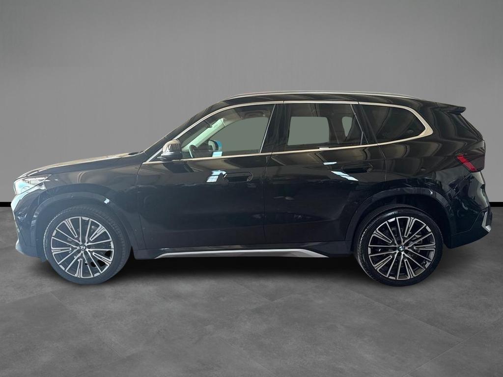 BMW X1 18 d X-Line sDrive DCT