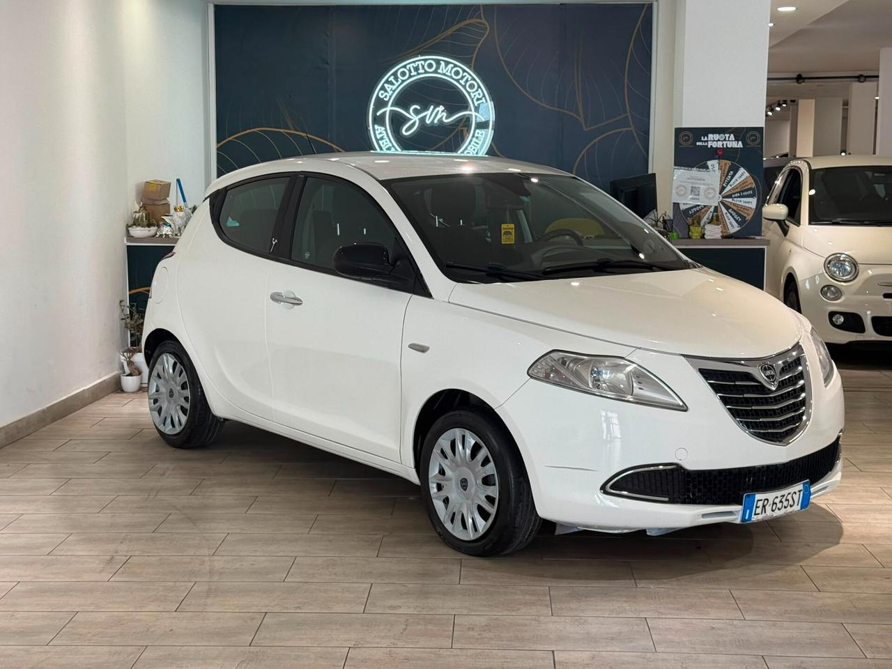 Lancia Ypsilon 1.2 69 CV 5 porte GPL Ecochic Platinum