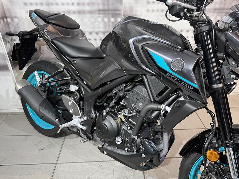 Yamaha MT-03