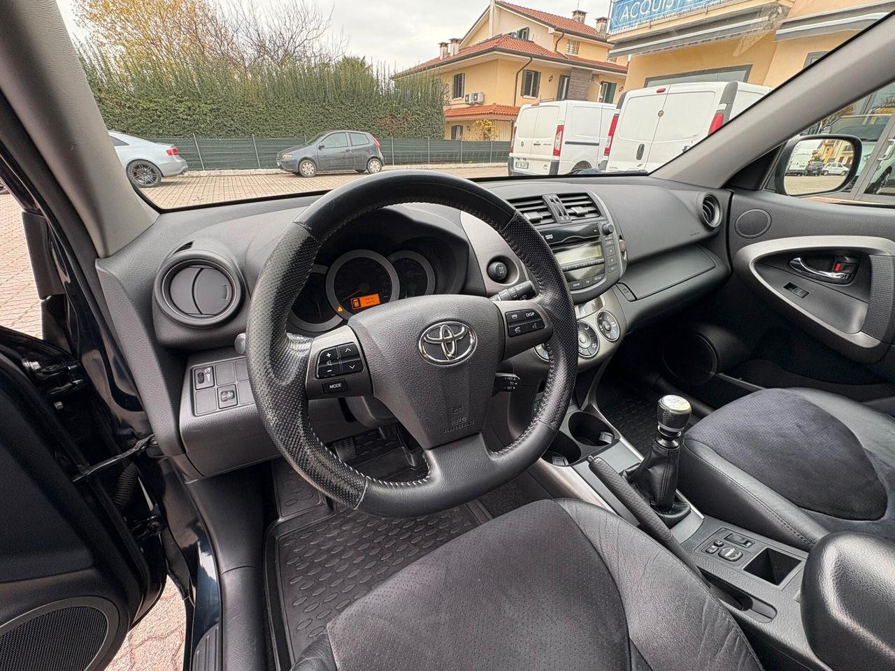 TOYOTA RAV 4 2.2 D-4D FULL OPTIONAL