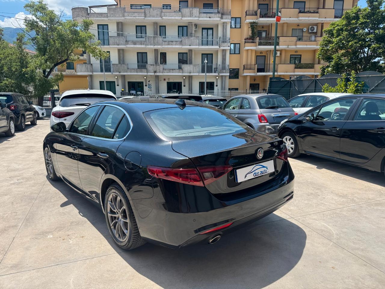Alfa Romeo Giulia 2.2 Turbodiesel 136 CV AT8 Business