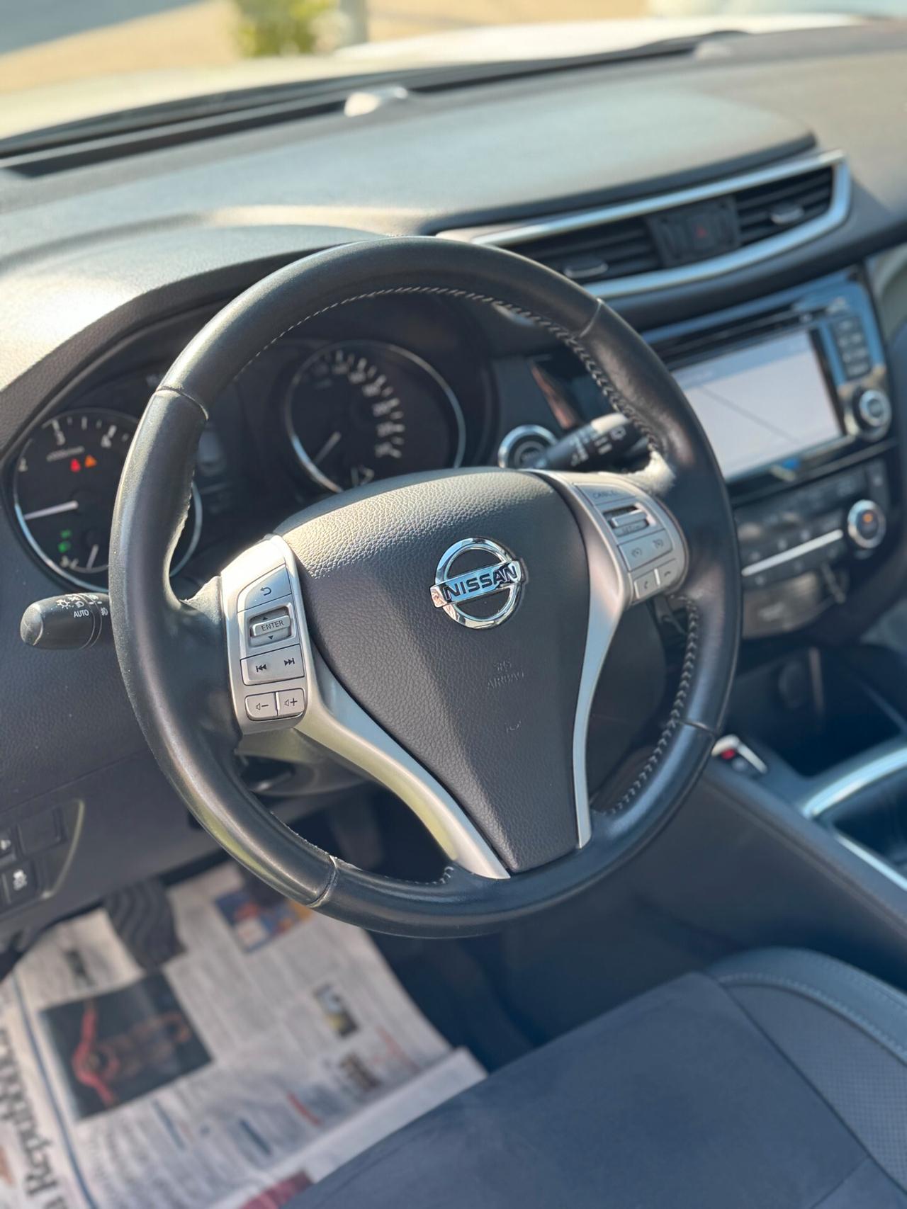 Nissan Qashqai 1.5 dCi Tekna | TETTO PANORAMICO