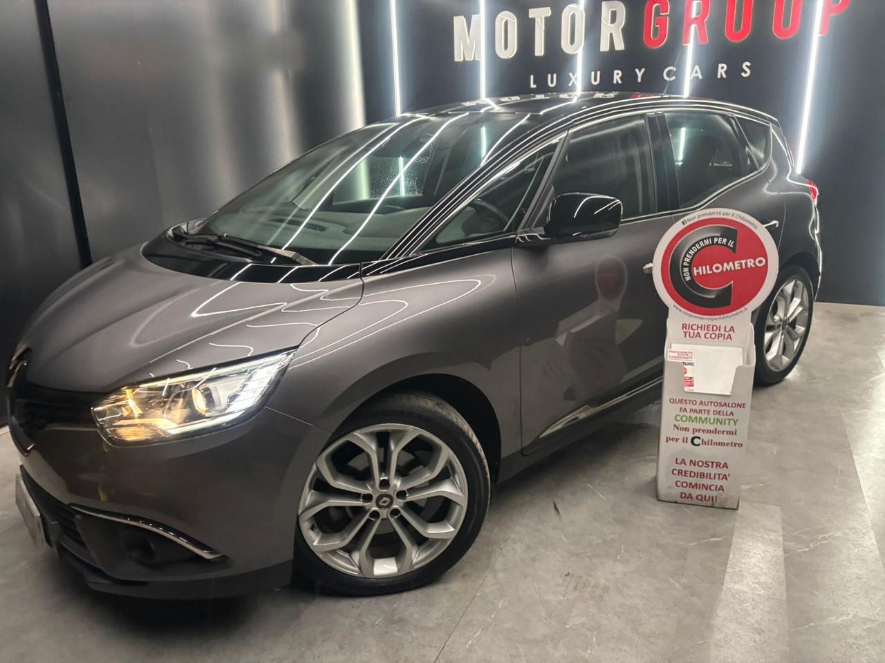 Renault Scénic Blue 1.7 dCi 120 CV EDC Sport Edition2