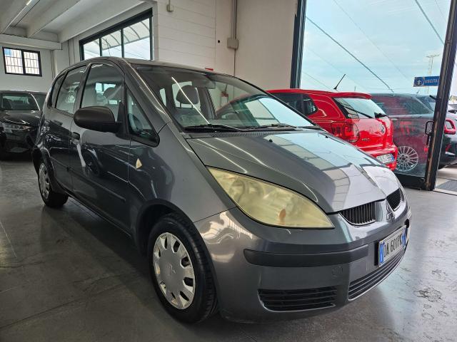 Mitsubishi Colt Colt VIII 2004 5p 1.1 12v