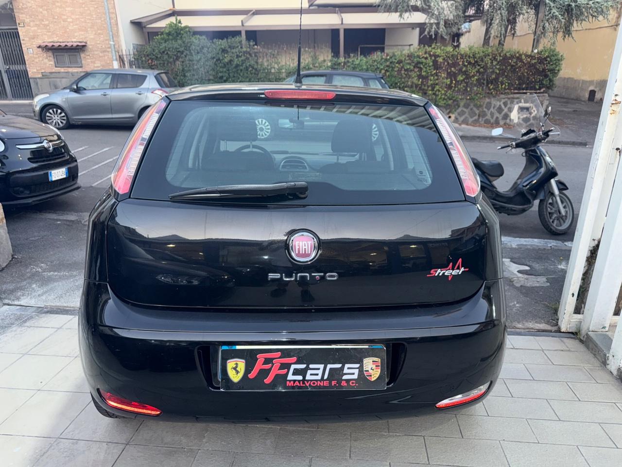 Fiat Punto 1.3 MJT II 75 CV 5 porte Street