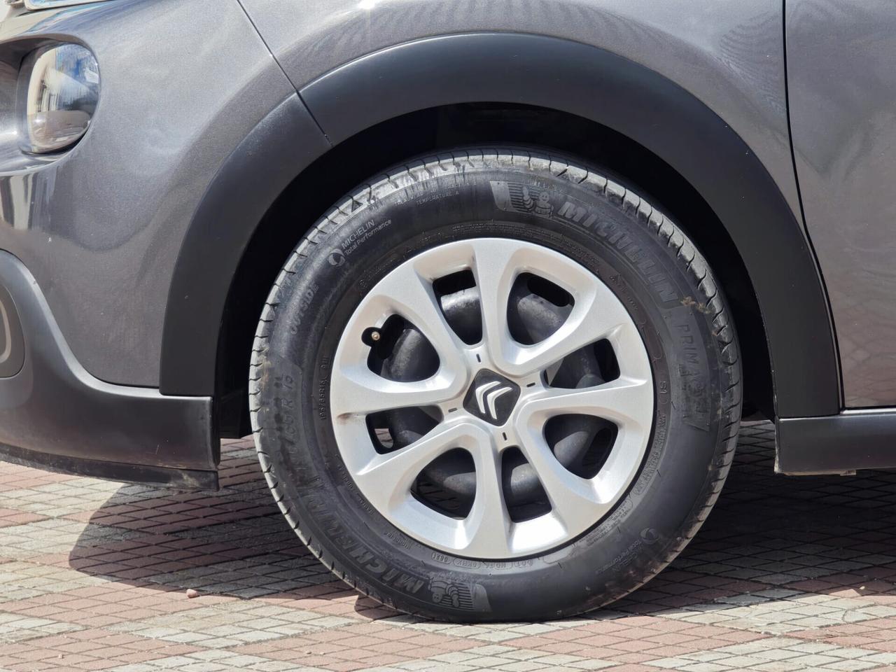 Citroen C3 PureTech 82 Shine