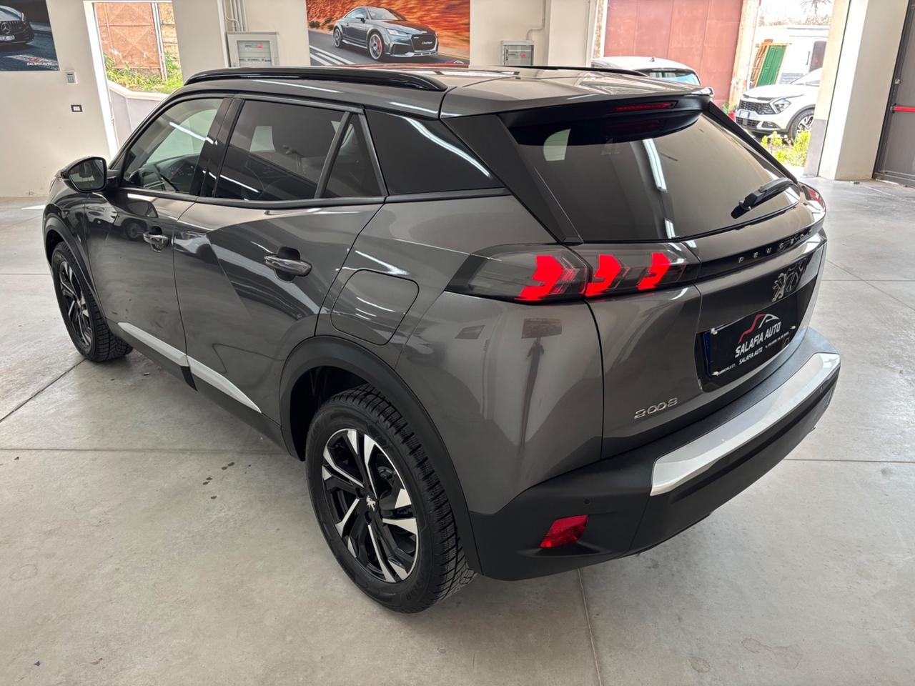 Peugeot 2008 BlueHDi 110 S&S Allure Pack