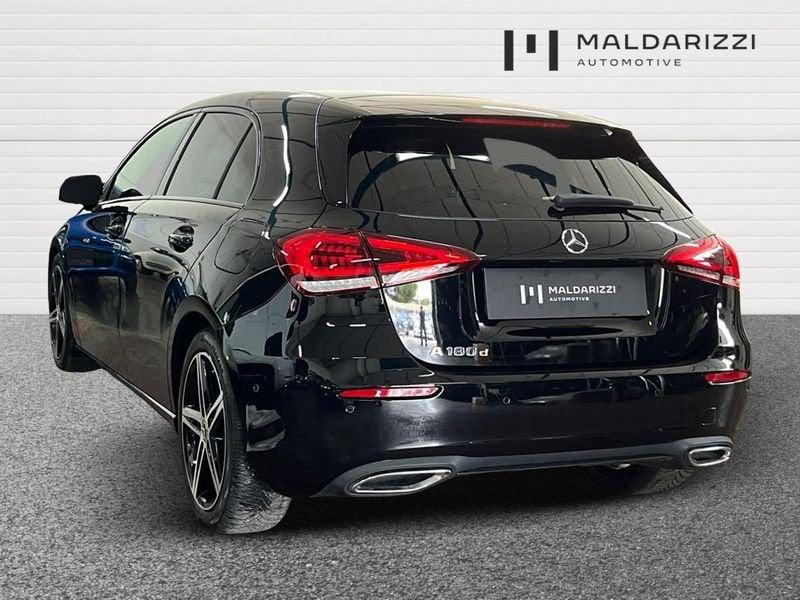 Mercedes-Benz Classe A - W177 2018 A 180 d Sport auto