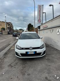 Volkswagen Golf VII 2013 3p 2.0 tdi Gtd