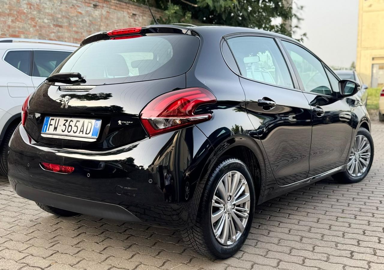 Peugeot 208 BlueHDi 100 S&S 5 porte GT Line