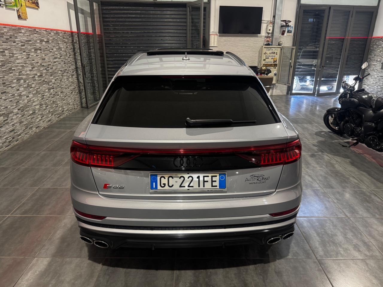 Audi Q8 SQ8 TDI quattro tiptronic sport attitude