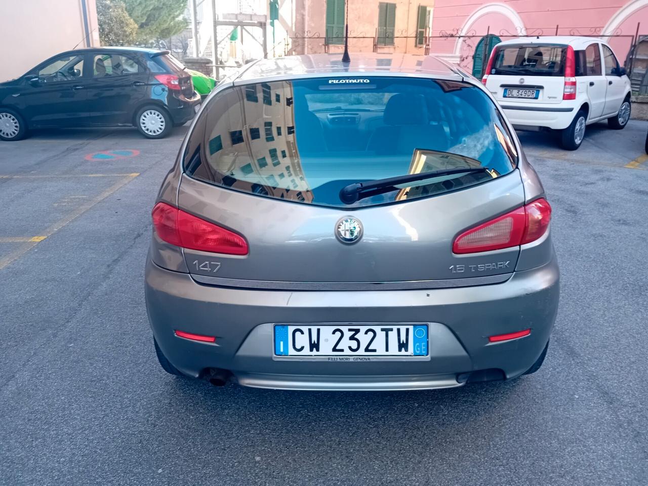 Alfa Romeo 147 1.6 16V TS 5 porte Distinctive