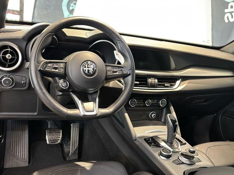 Alfa Romeo Stelvio 2.2 TD 210 CV Veloce AT8 Q4