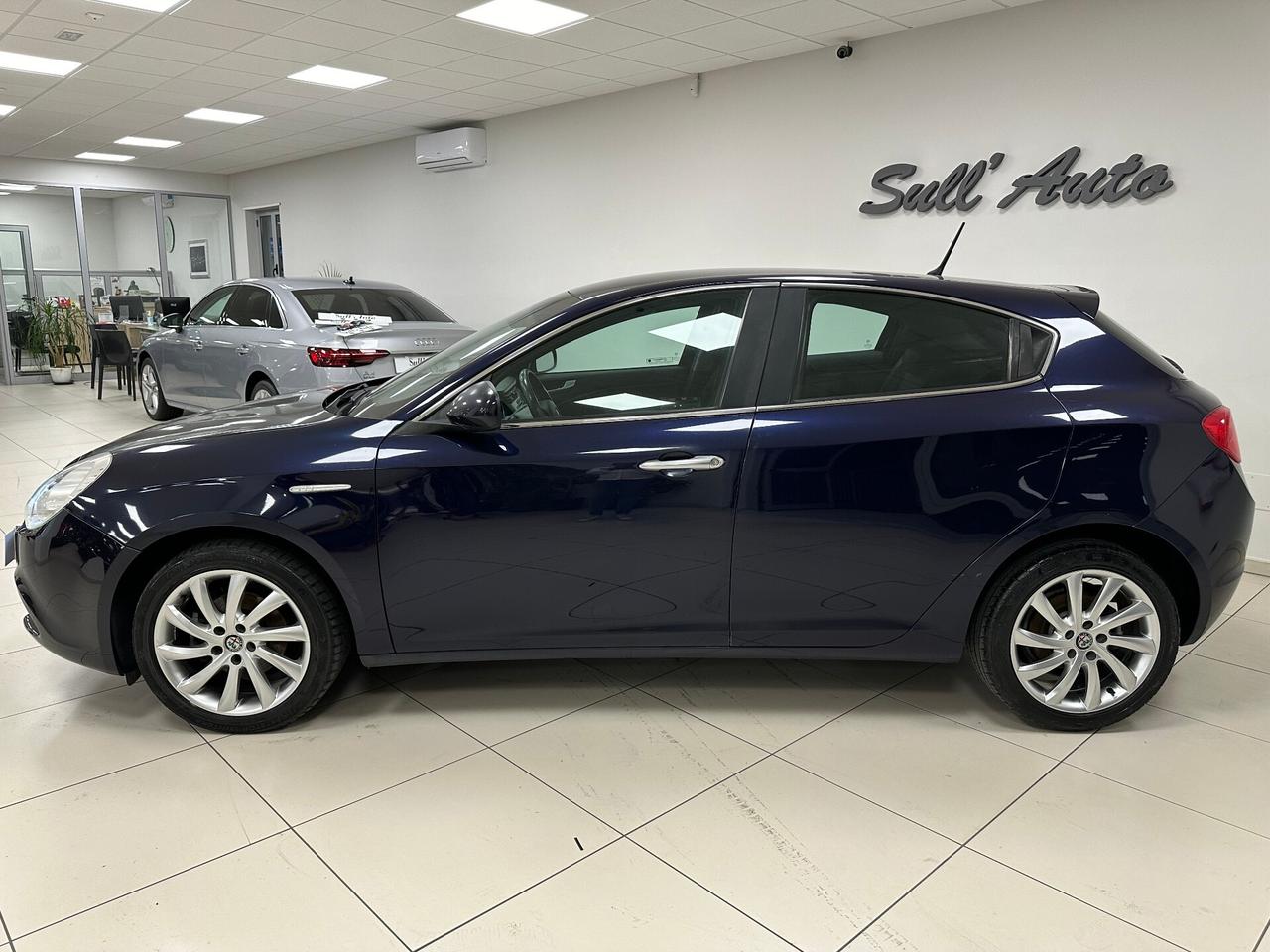 Alfa Romeo Giulietta 1.6 JTDm-2 105 CV Distinctive - 2013