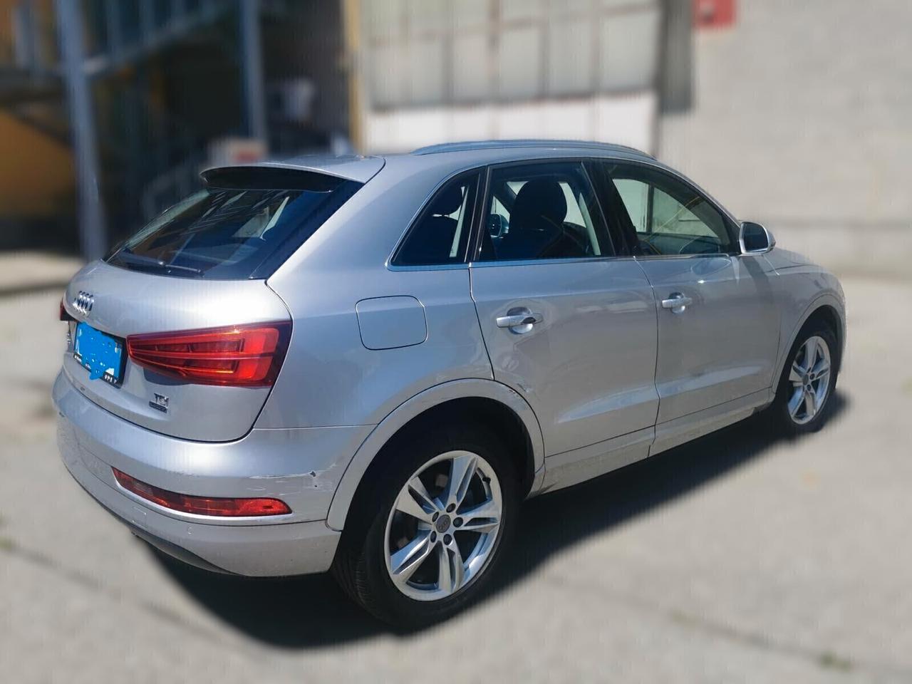 Audi Q3 2.0 TDI 150 CV quattro S tronic Business