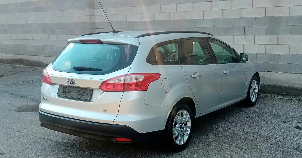 Ford Focus 1.6 TDCi 2012 EURO5 RADIATA TRATTABILE