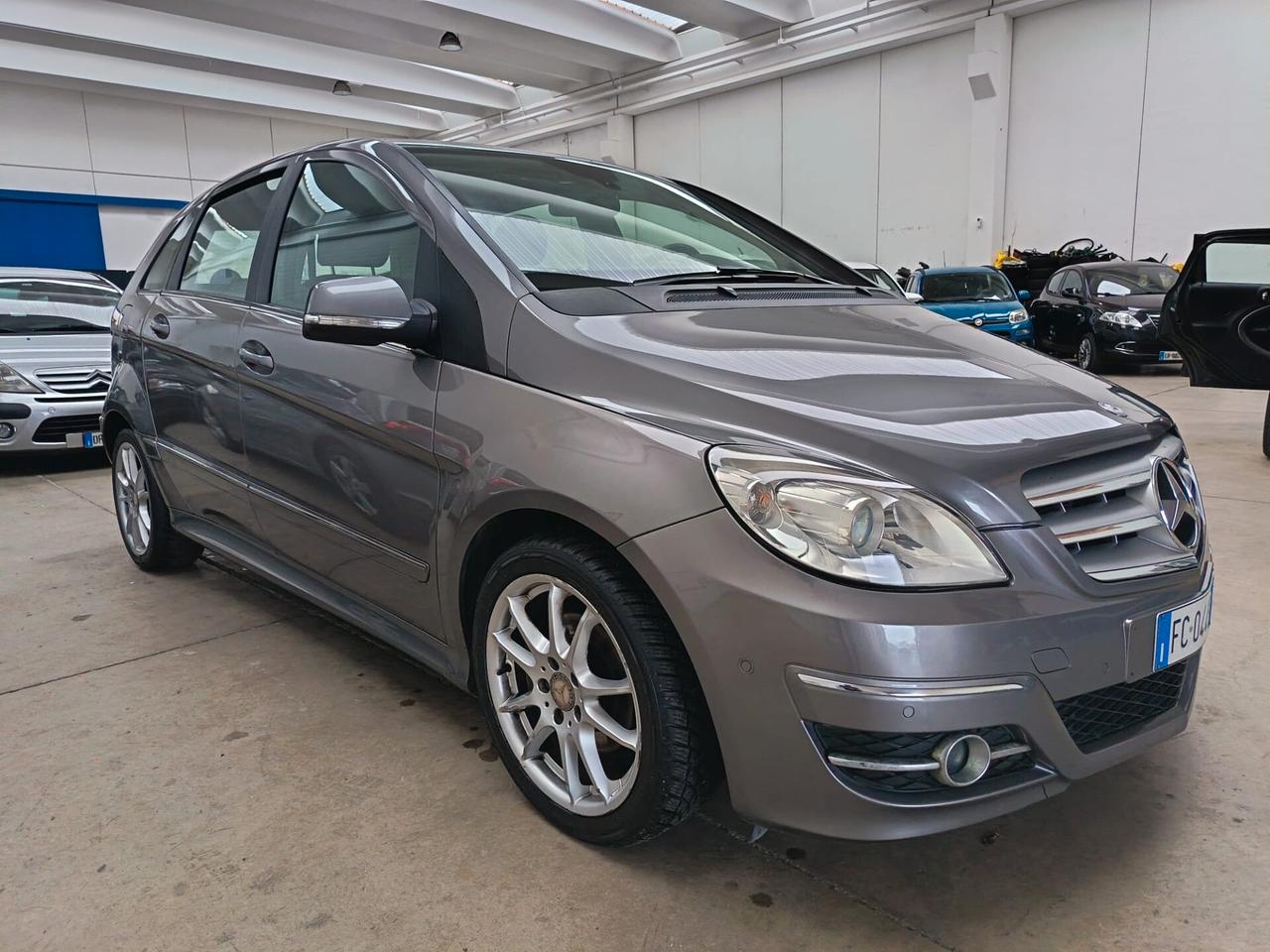 Mercedes-benz B 200 CDI 2010 103kW