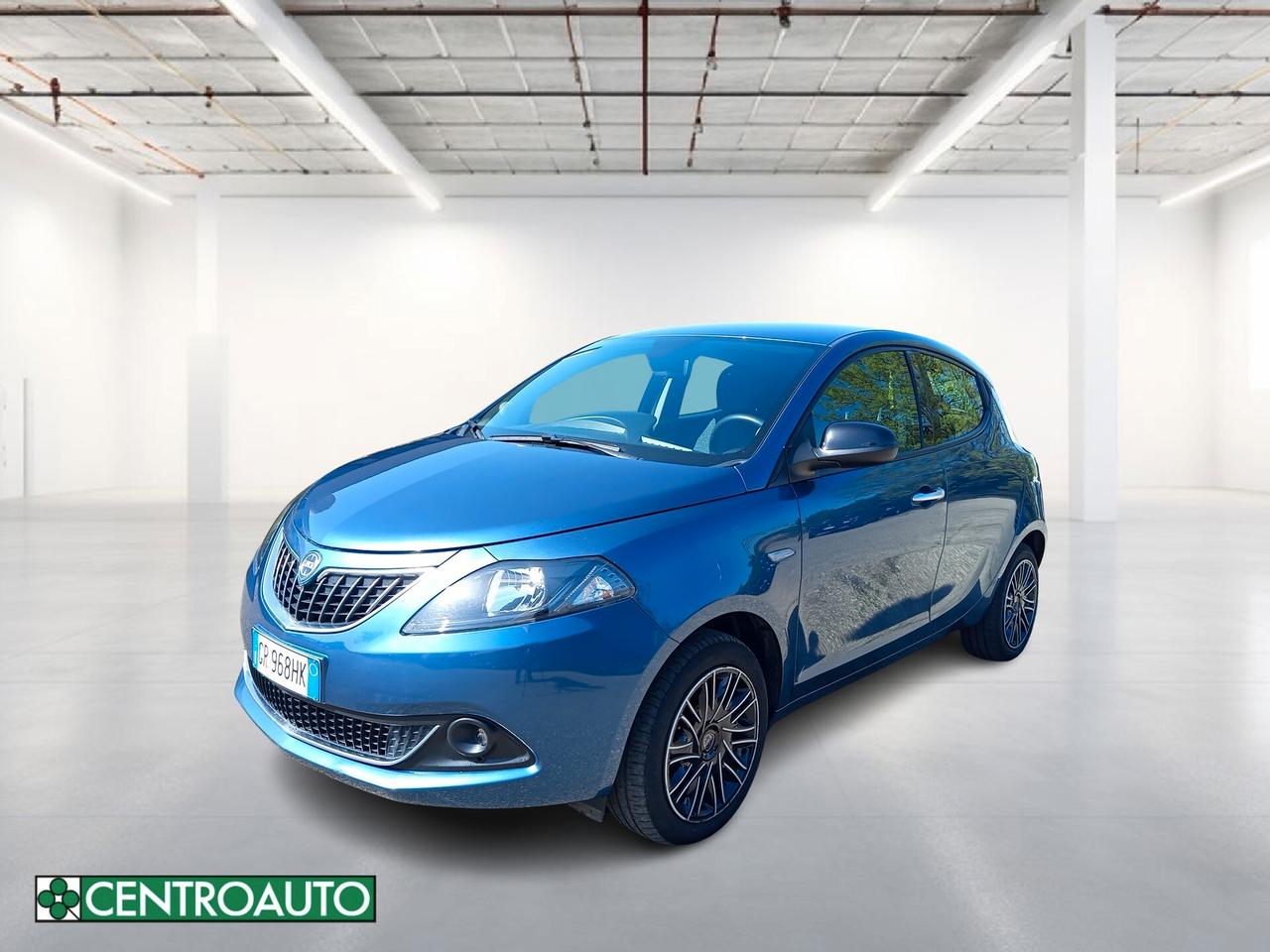 Lancia Ypsilon 1.0 FireFly 5 porte S&S Hybrid Gold