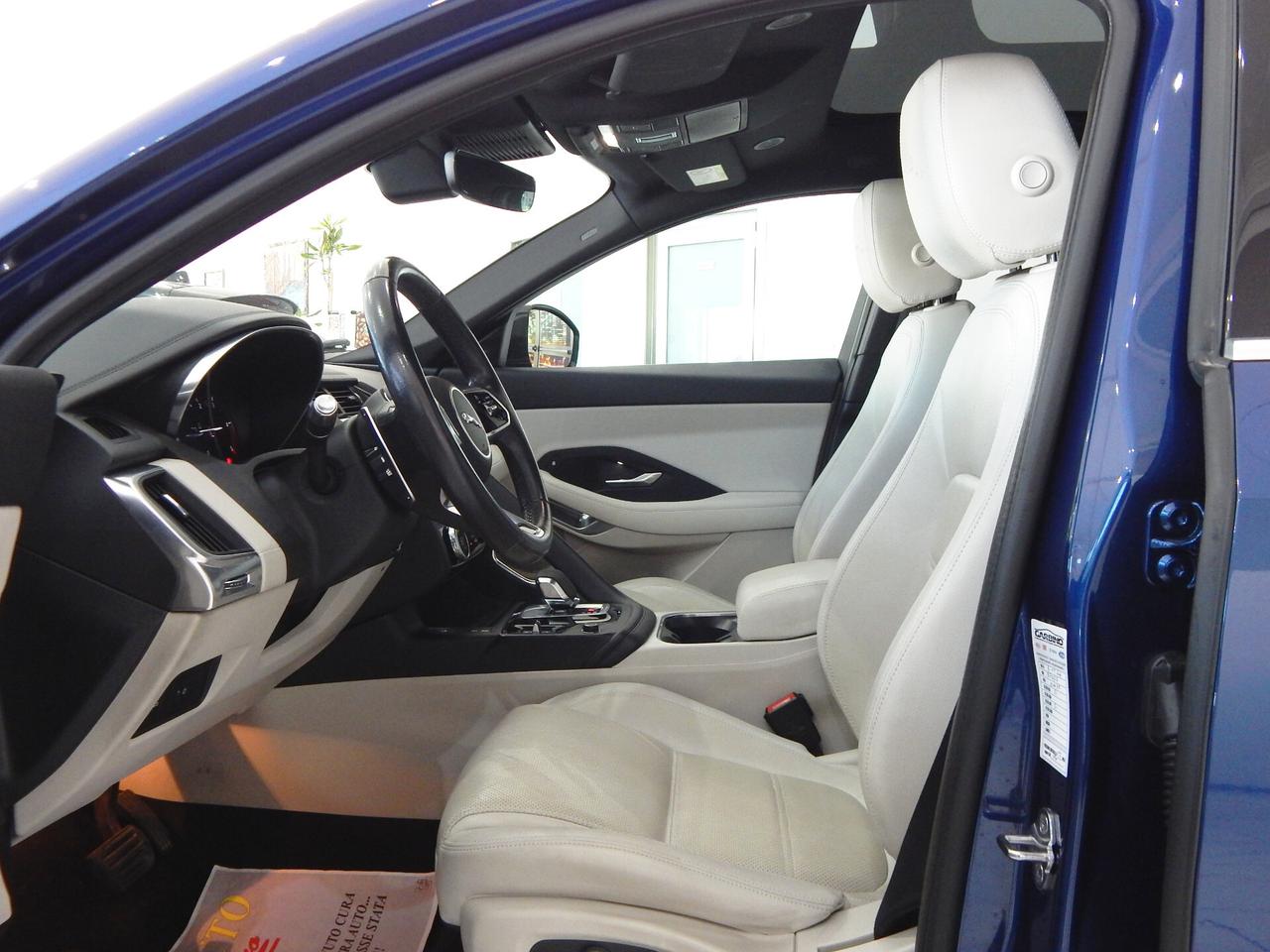 Jaguar E-Pace 2.0d i4 mhev S AWD 163cv Aut. TETTO-NAVI-PELLE-LED