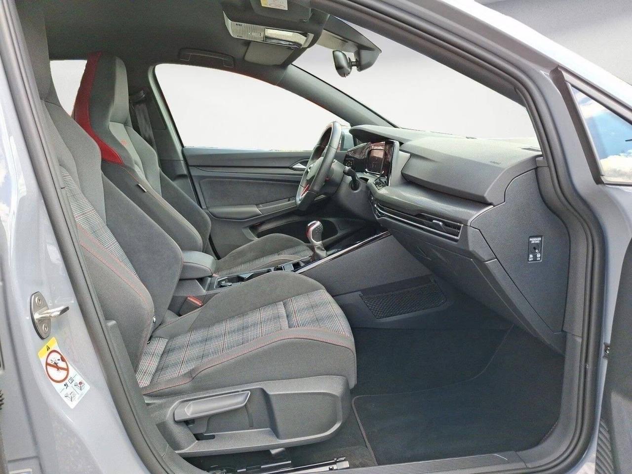 Volkswagen Golf GTI 2.0 TSI