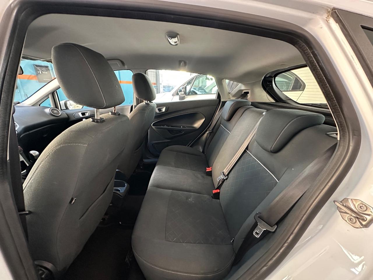 Ford Fiesta 1.2 60CV 5p. - Autonavigli