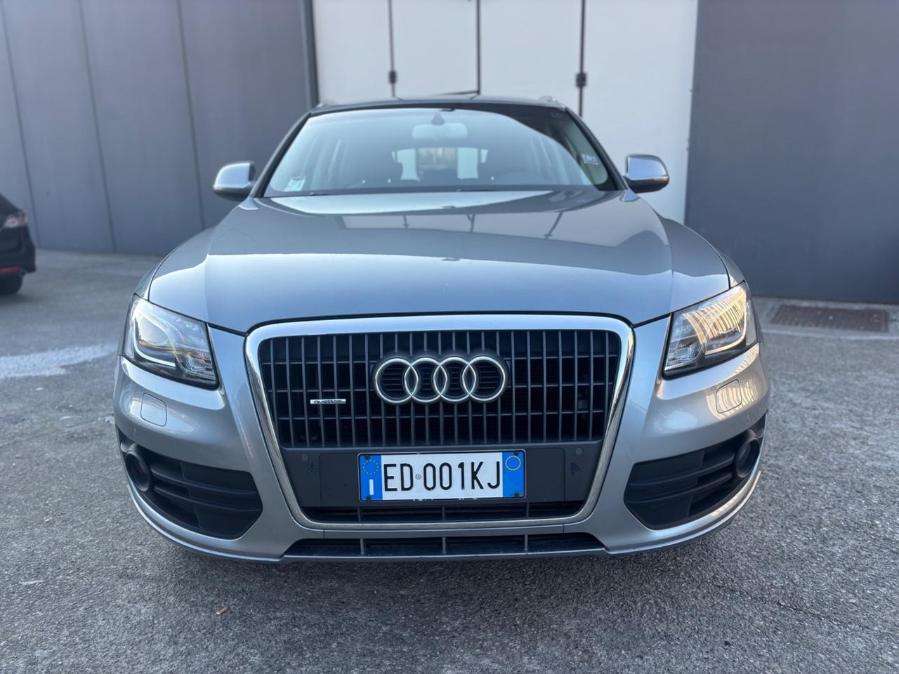 Audi Q5 2.0 TDI 170 CV anno 2010 euro 5 ok neopatentato