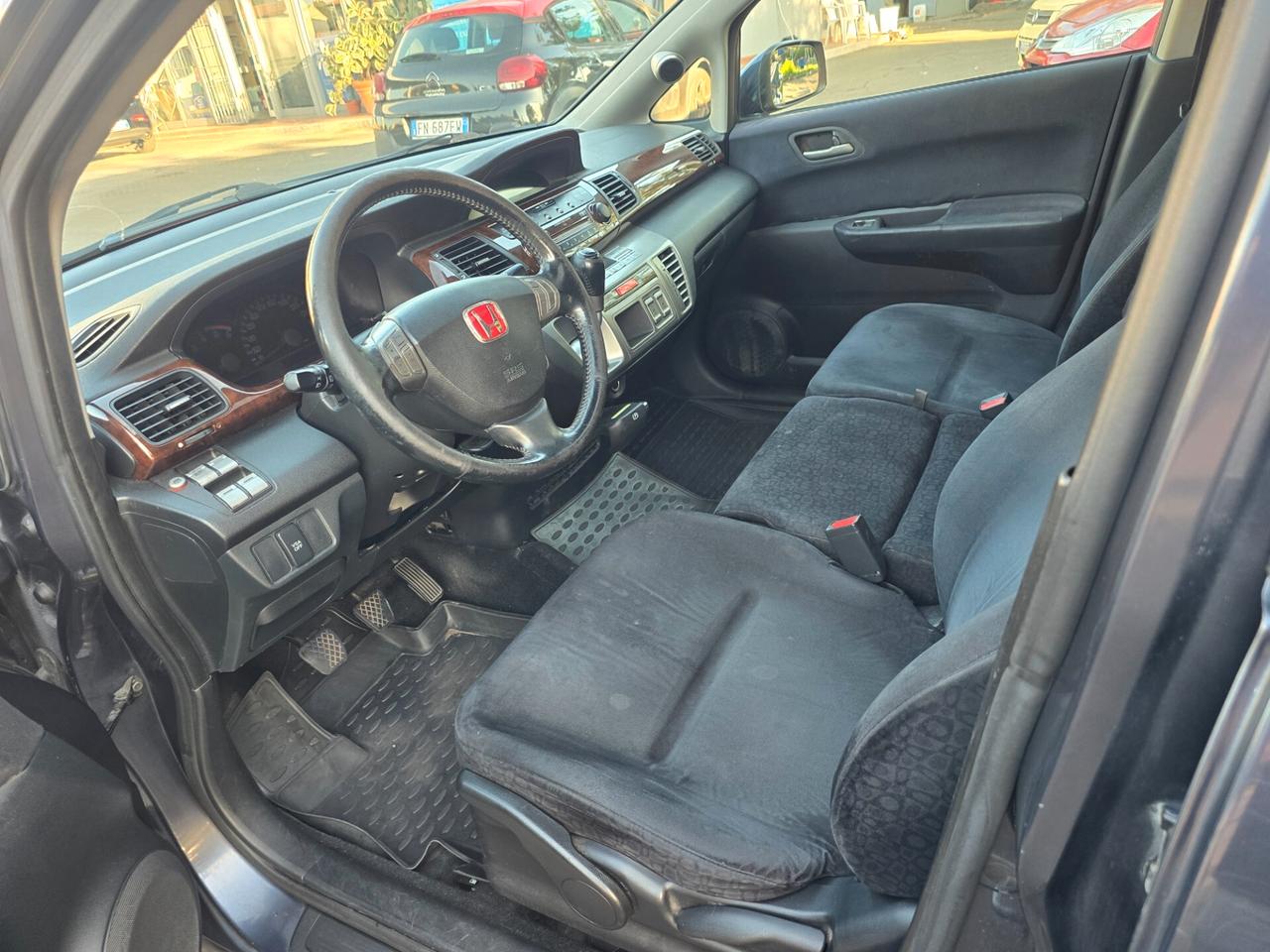 Honda FR-V 2.2 16V i-CTDi Comfort Plus DPF