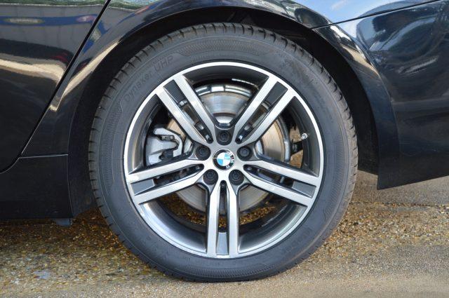 BMW 520 d 48V Touring Business