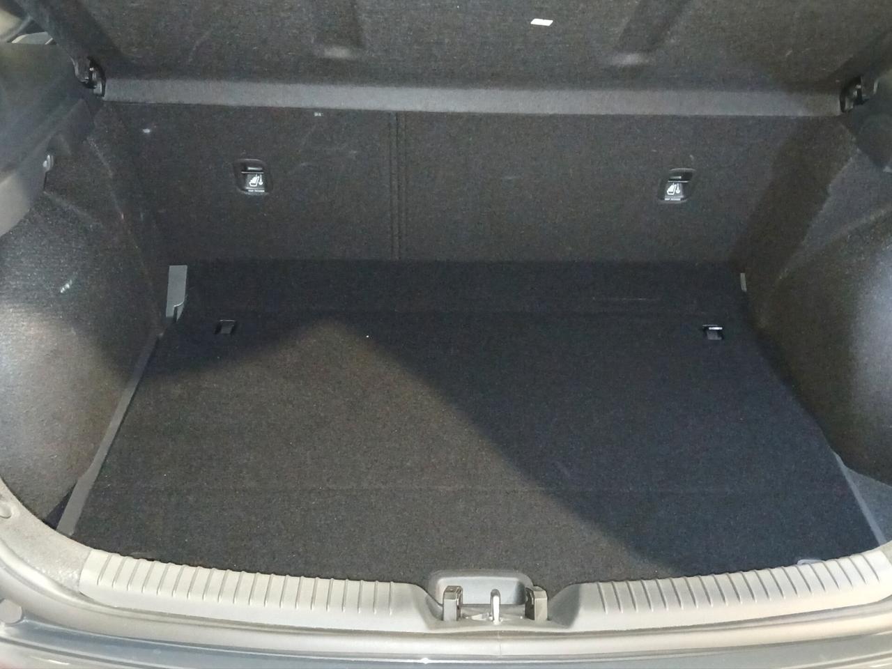 Hyundai i30 1.0 T-GDI DCT 48V 5 porte Business 100CV