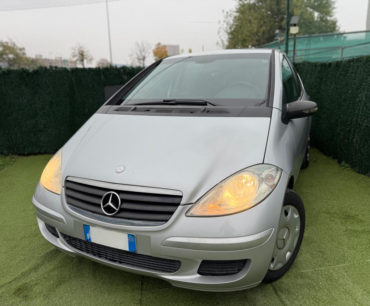 Mercedes A150 100000KM BENZINA NEOPATENTATI