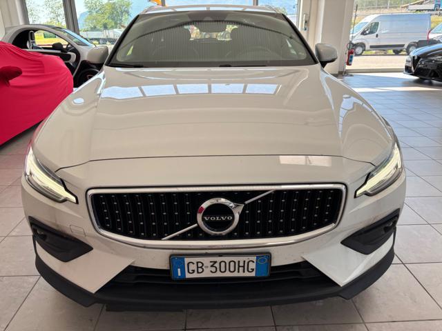 VOLVO V60 Cross Country D4 AWD Geartronic Pro