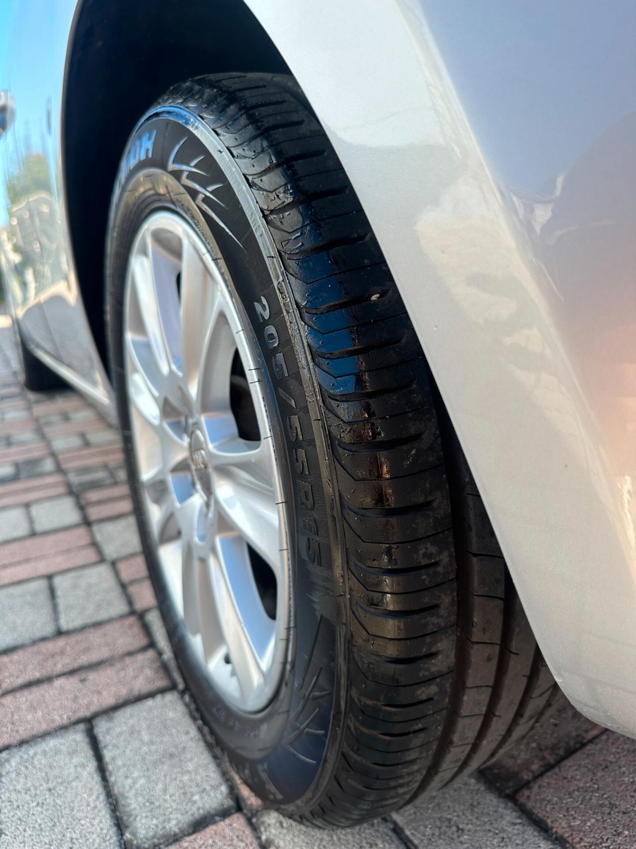 Audi A1 1.6 TDI 105 CV Ambition