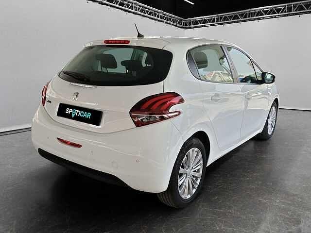 Peugeot 208 PureTech 82 5 porte Active pack