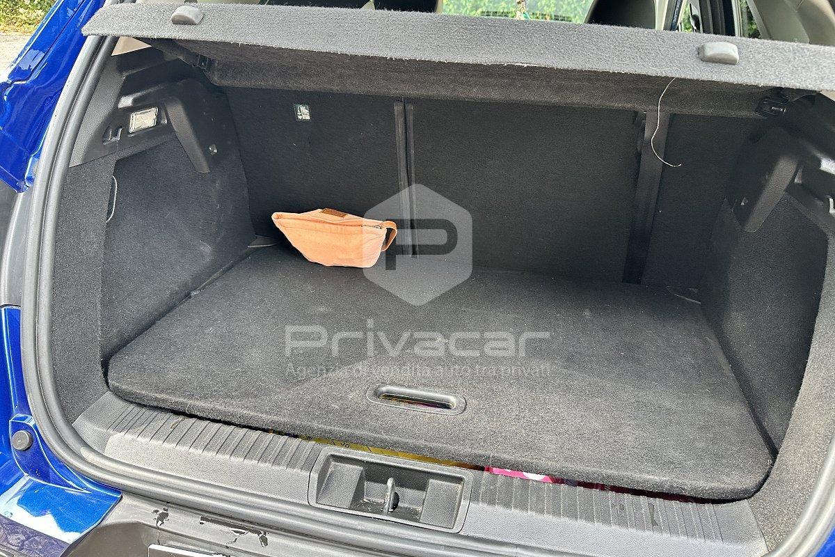 RENAULT Captur TCe 100 CV GPL FAP Intens