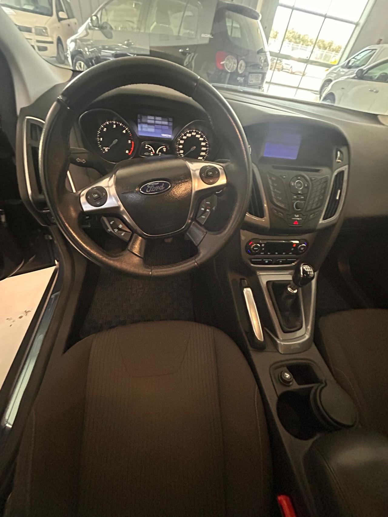 Ford Focus 1.6 TDCi (110CV) 5p. Tit. DPF