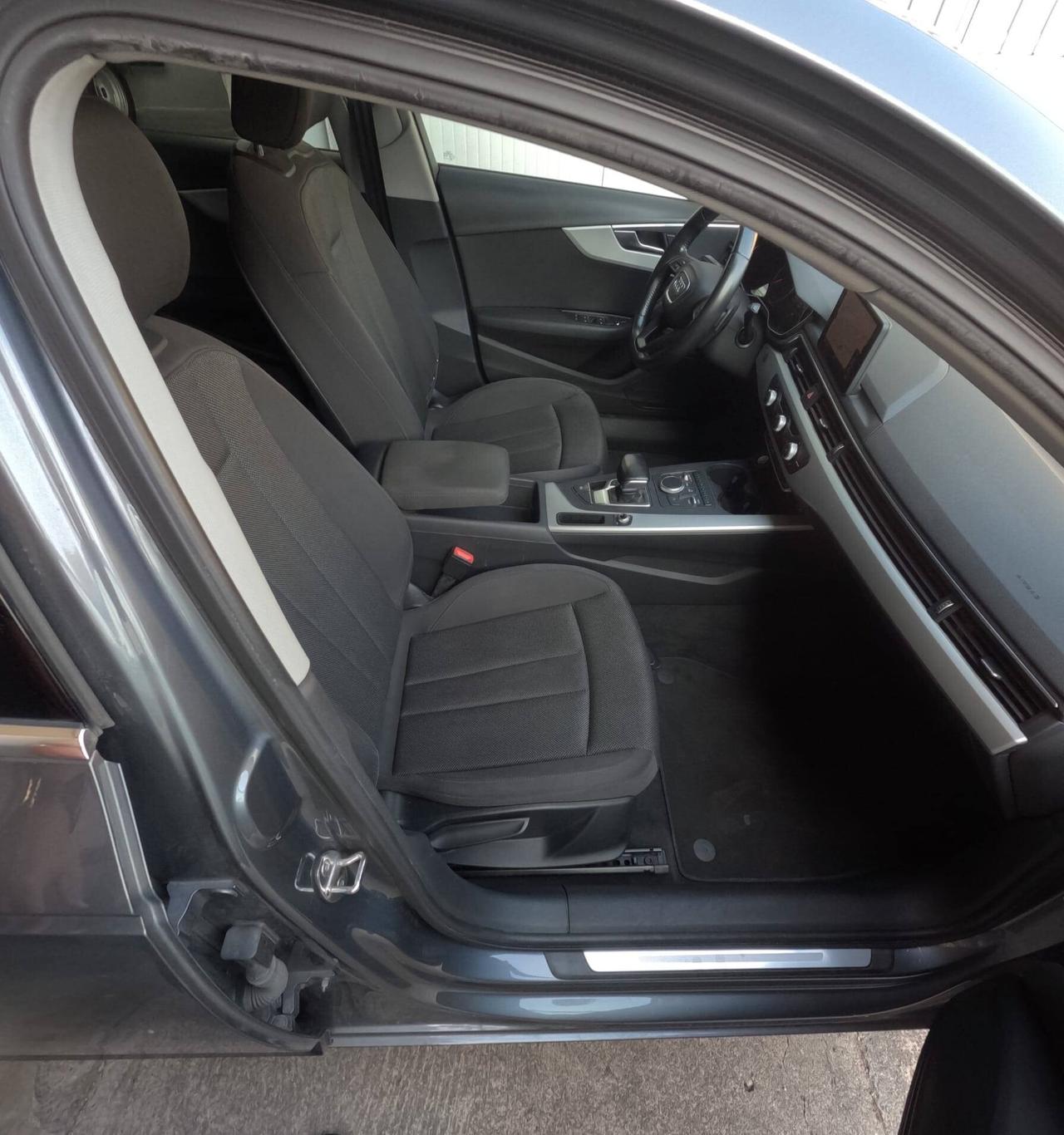 Audi A4 Avant 2.0 TDI 122 CV S tronic Business Sport
