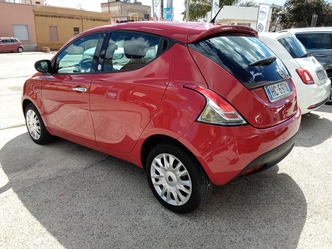 Lancia Ypsilon 1.2 69 CV GPL Ecochic Silver